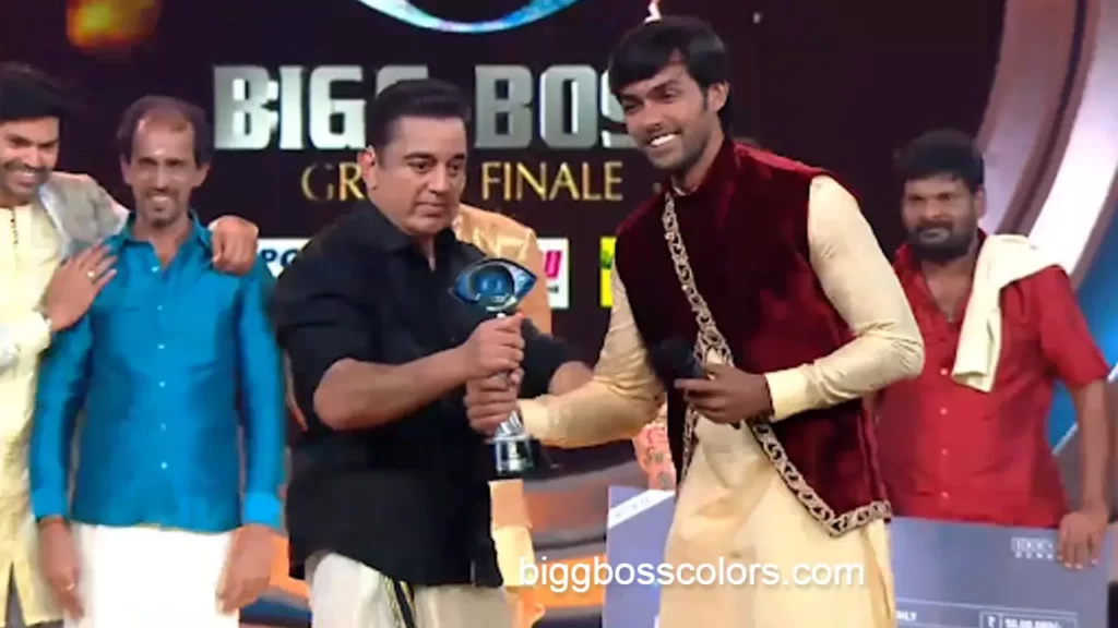 Bigg Boss Tamil Season 1 Winner Arav Nafeez